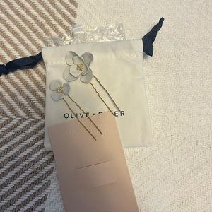 Olive and Piper Georgia Hair Pins (set of 2)